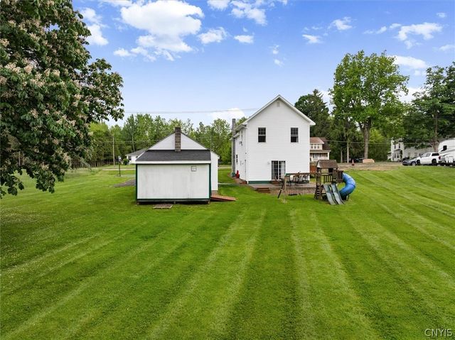 123 Seneca Avenue, Vernon, NY 13421