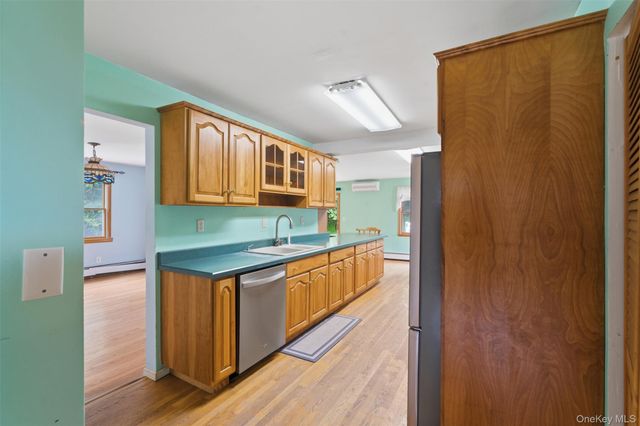 1 Fairview Court, Carmel, NY 10512