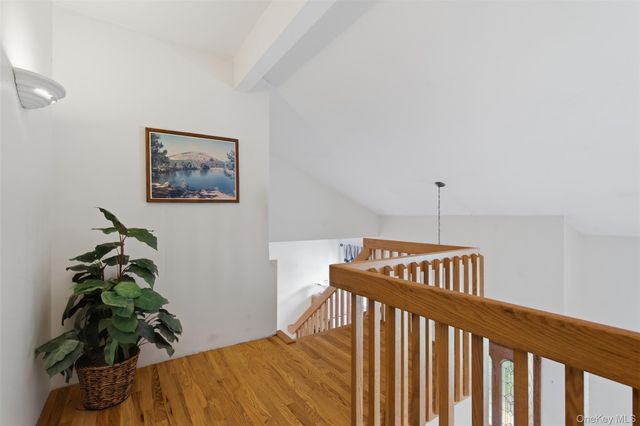 1 Fairview Court, Carmel, NY 10512
