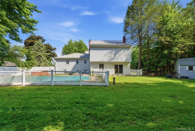 1 Fairview Court, Carmel, NY 10512
