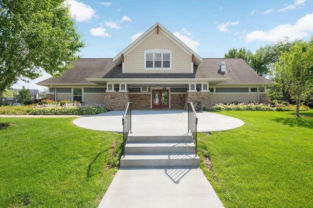 13349 Bronze Parkway, Rosemount, MN 55068