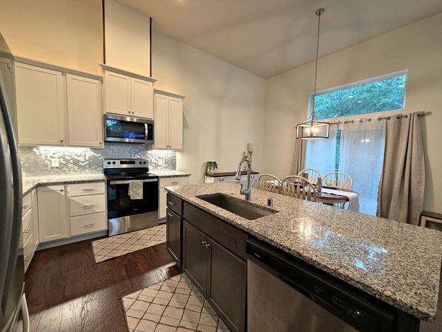 13349 Bronze Parkway, Rosemount, MN 55068