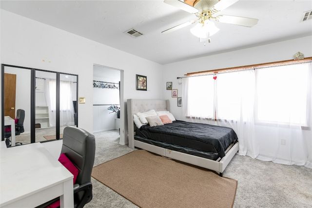 400 N 6th Street, Weatherford, OK 73096