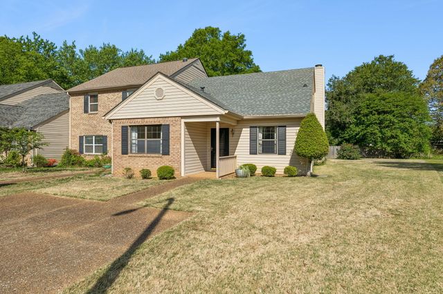 6466 Brookmead Circle, Hixson, TN 37343
