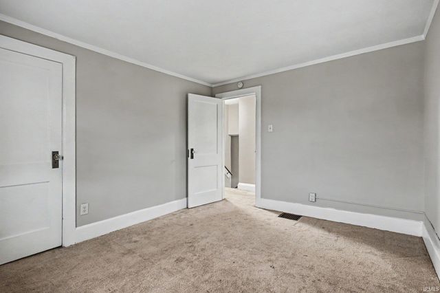 1620 Portage Avenue, South Bend, IN 46616