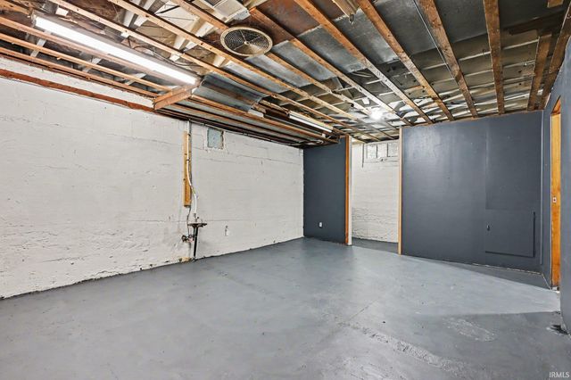 1620 Portage Avenue, South Bend, IN 46616