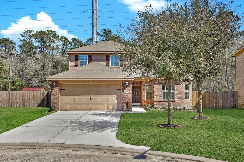 305 Crooked Pine Court, Conroe, TX 77304