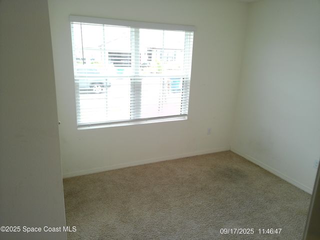 2073 Farmhouse Road SE, Palm Bay, FL 32909