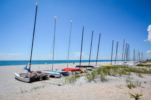 250 S Ocean Boulevard 272, Delray Beach, FL 33483