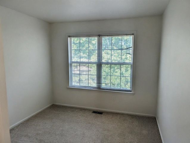 145 BISHOPS GATE LN, Doylestown, PA 18901