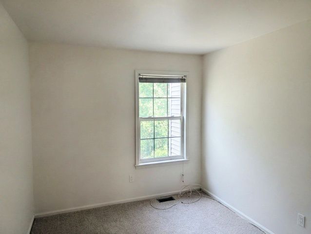 145 BISHOPS GATE LN, Doylestown, PA 18901