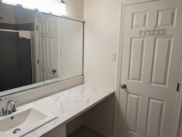145 BISHOPS GATE LN, Doylestown, PA 18901