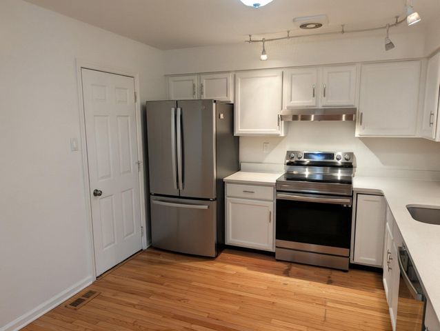 145 BISHOPS GATE LN, Doylestown, PA 18901