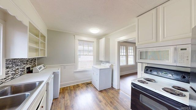 409 Mitchell Street, Conway, AR 72034