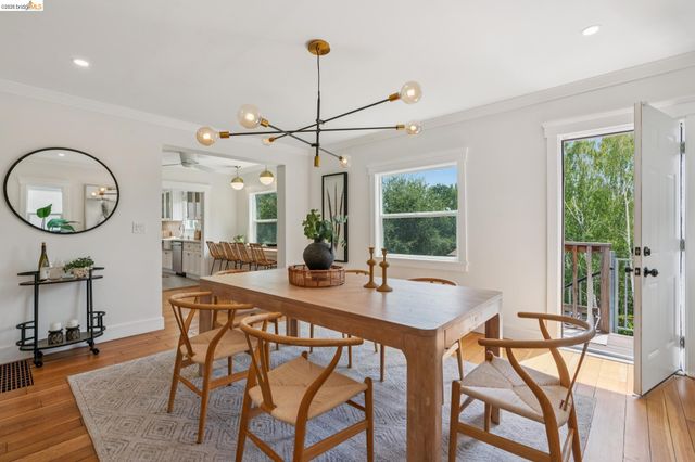 815 Portal Ave, Oakland, CA 94610