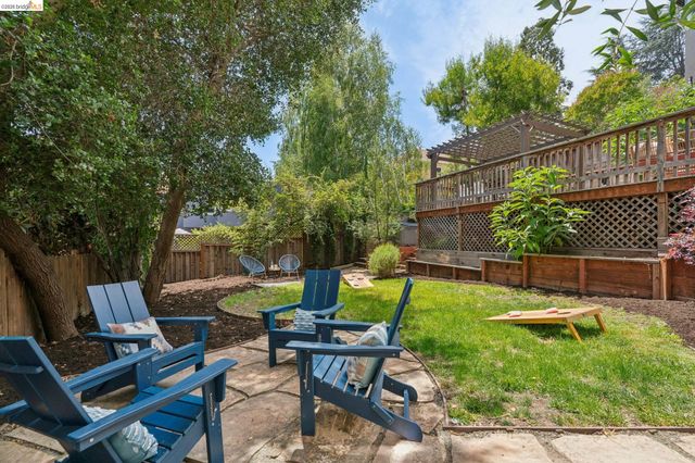 815 Portal Ave, Oakland, CA 94610