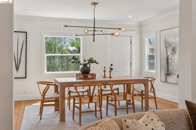 815 Portal Ave, Oakland, CA 94610