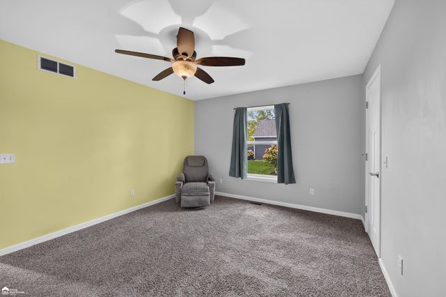 1419 Pondview Drive, Davison, MI 48423
