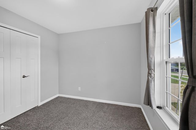 1419 Pondview Drive, Davison, MI 48423