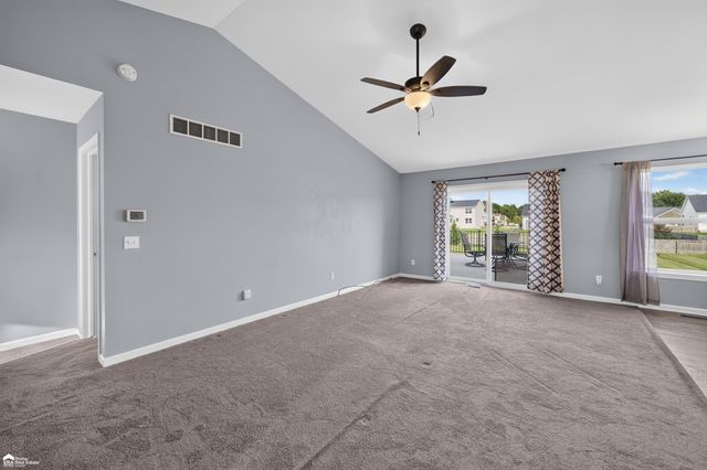 1419 Pondview Drive, Davison, MI 48423