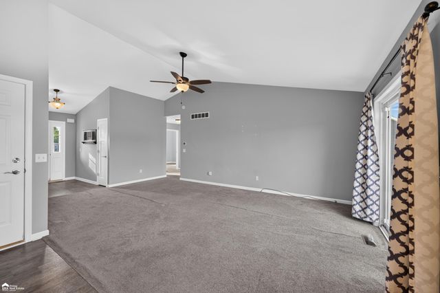 1419 Pondview Drive, Davison, MI 48423