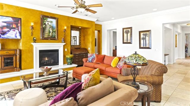 923 Union, Cherry Valley, CA 92223