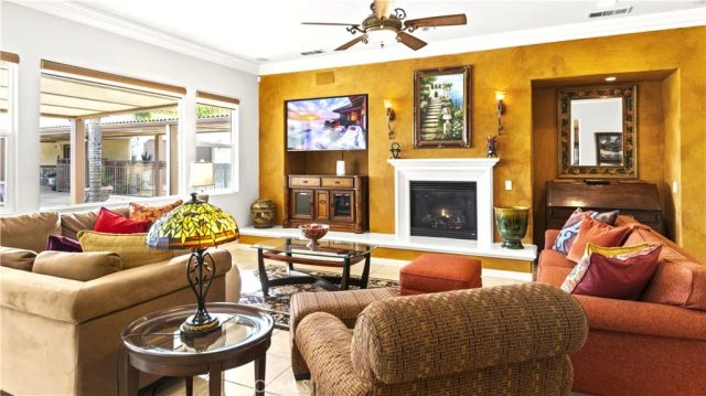 923 Union, Cherry Valley, CA 92223