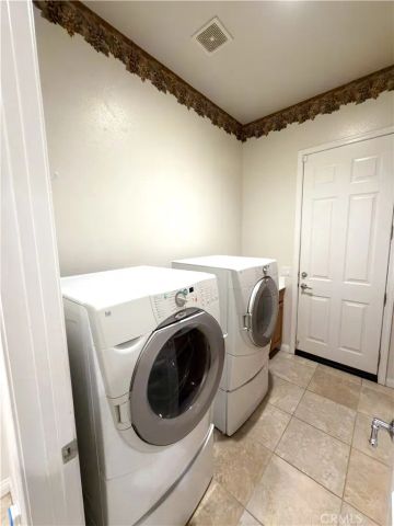 923 Union, Cherry Valley, CA 92223