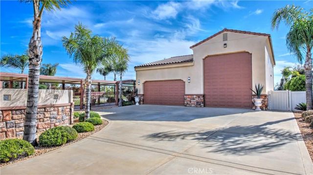 923 Union, Cherry Valley, CA 92223