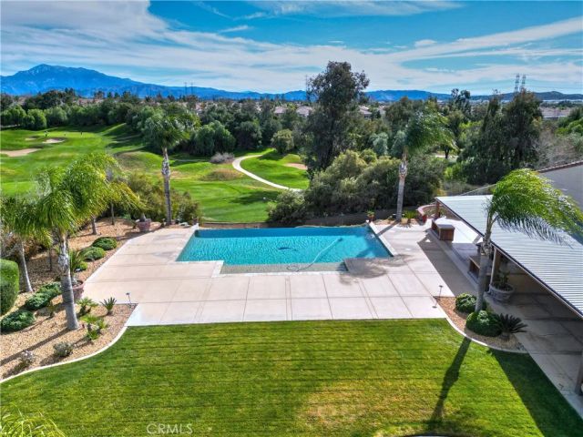 923 Union, Cherry Valley, CA 92223