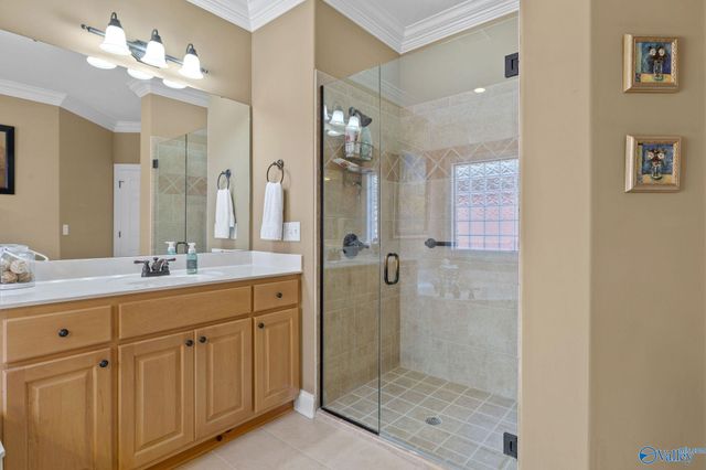 6606 Lizzie Lane SE, Owens Cross Roads, AL 35763