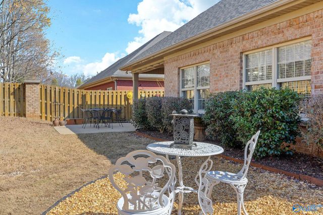 6606 Lizzie Lane SE, Owens Cross Roads, AL 35763