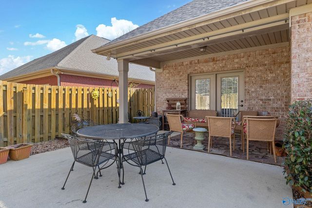 6606 Lizzie Lane SE, Owens Cross Roads, AL 35763