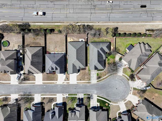 6606 Lizzie Lane SE, Owens Cross Roads, AL 35763