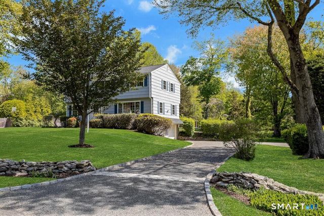 1090 Galloping Hill Road, Fairfield, CT 06824