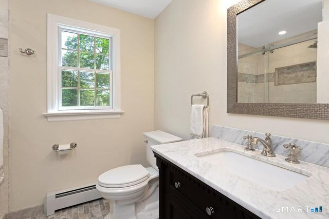 1090 Galloping Hill Road, Fairfield, CT 06824
