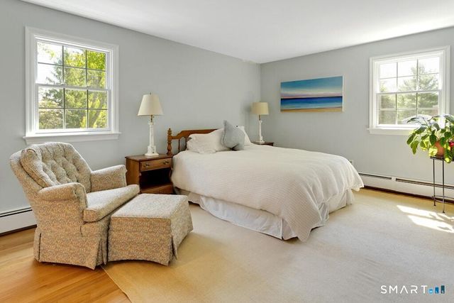 1090 Galloping Hill Road, Fairfield, CT 06824