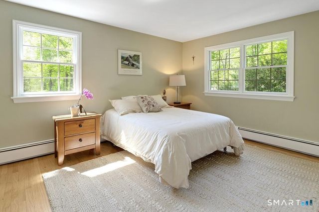 1090 Galloping Hill Road, Fairfield, CT 06824