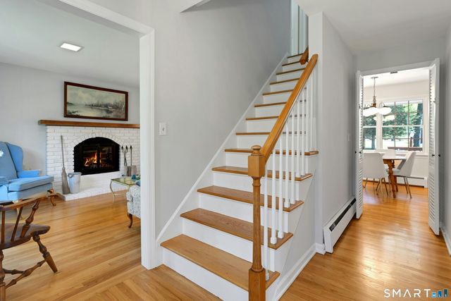 1090 Galloping Hill Road, Fairfield, CT 06824