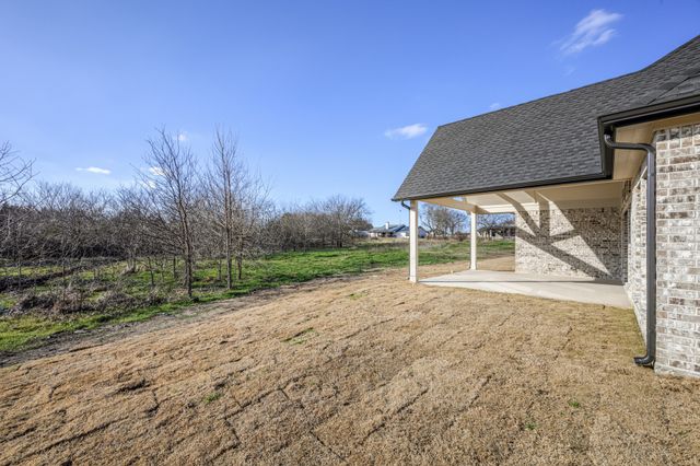 2352 County Road 1112, Farmersville, TX 75442