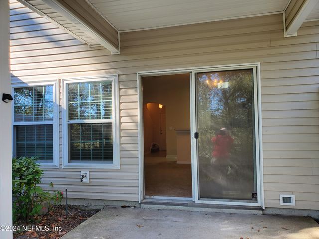 1881 BISCAYNE BAY Circle, Jacksonville, FL 32218