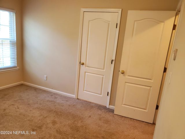 1881 BISCAYNE BAY Circle, Jacksonville, FL 32218