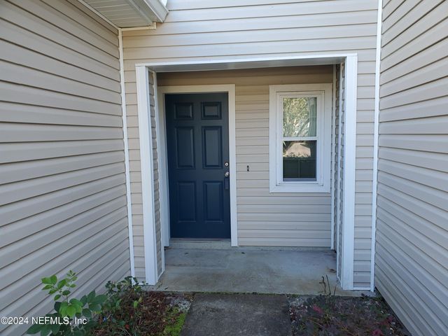 1881 BISCAYNE BAY Circle, Jacksonville, FL 32218