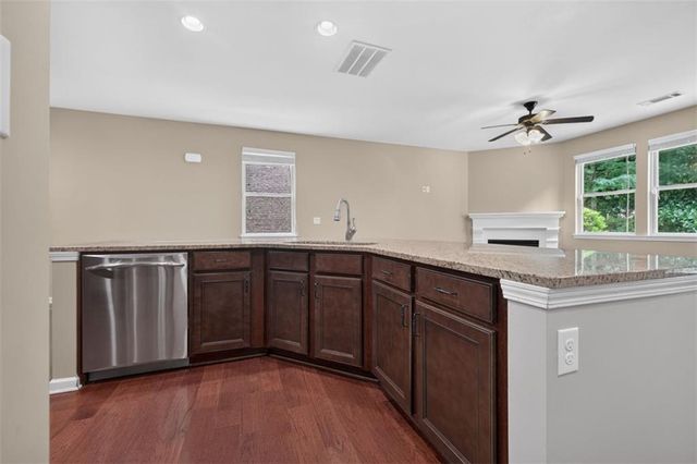 1572 NE Lenox Overlook Road NE, Atlanta, GA 30329