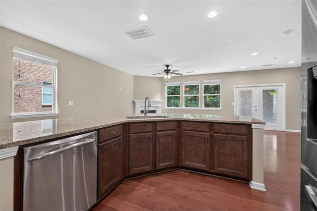 1572 NE Lenox Overlook Road NE, Atlanta, GA 30329