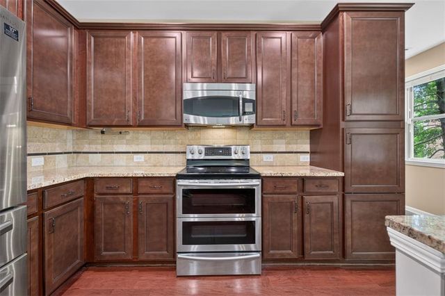 1572 NE Lenox Overlook Road NE, Atlanta, GA 30329