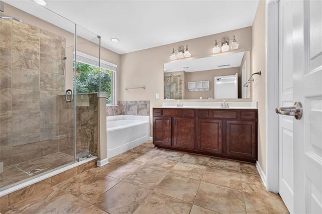 1572 NE Lenox Overlook Road NE, Atlanta, GA 30329