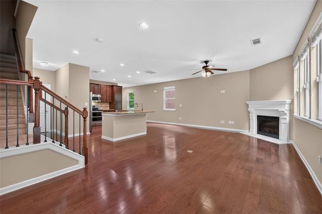 1572 NE Lenox Overlook Road NE, Atlanta, GA 30329