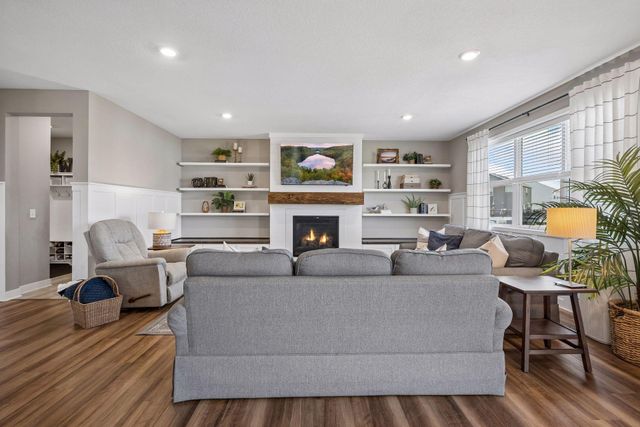 19302 Meadow View Lane, Maple Grove, MN 55311