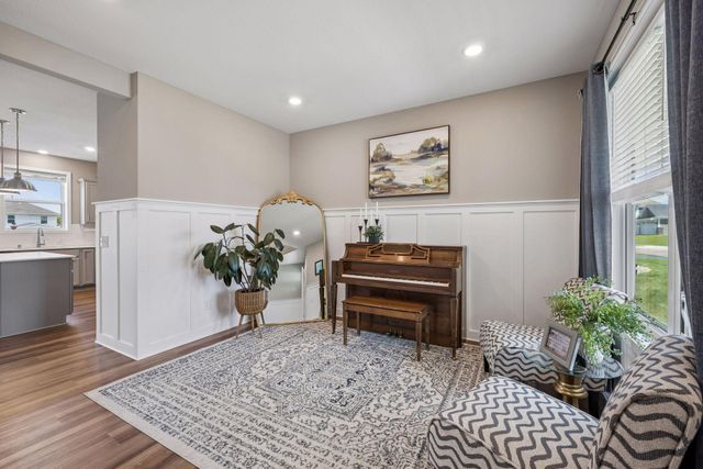 19302 Meadow View Lane, Maple Grove, MN 55311
